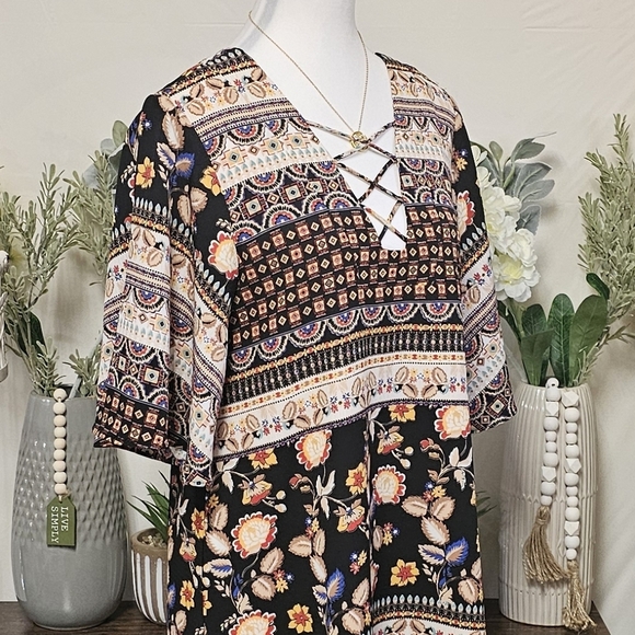 SUGAR LIPS | BOHO FLORAL PRINTED OVERSIZED DRESS - Picture 7 of 16